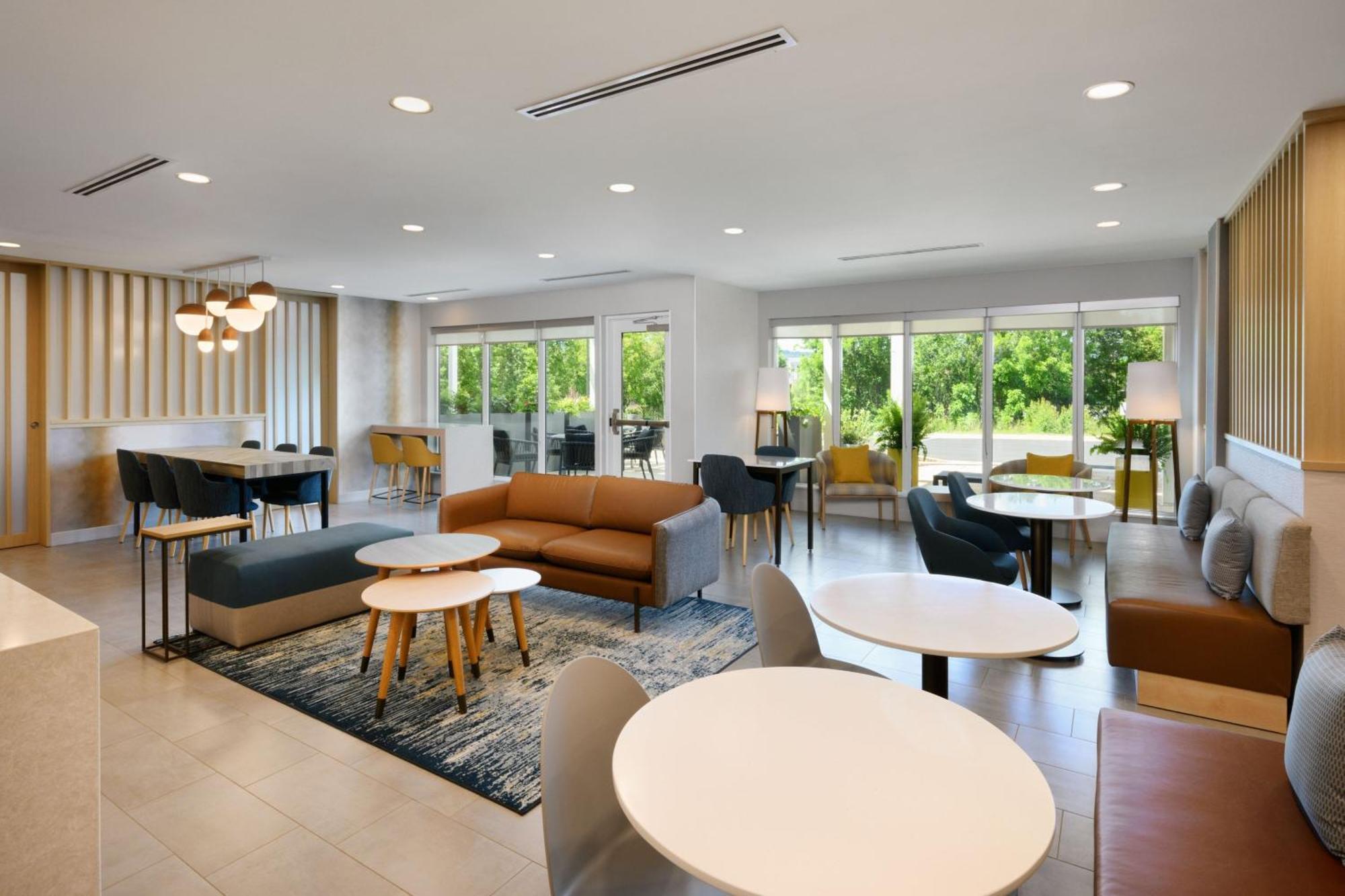 Towneplace Suites By Marriott Oxford Al Exterior foto